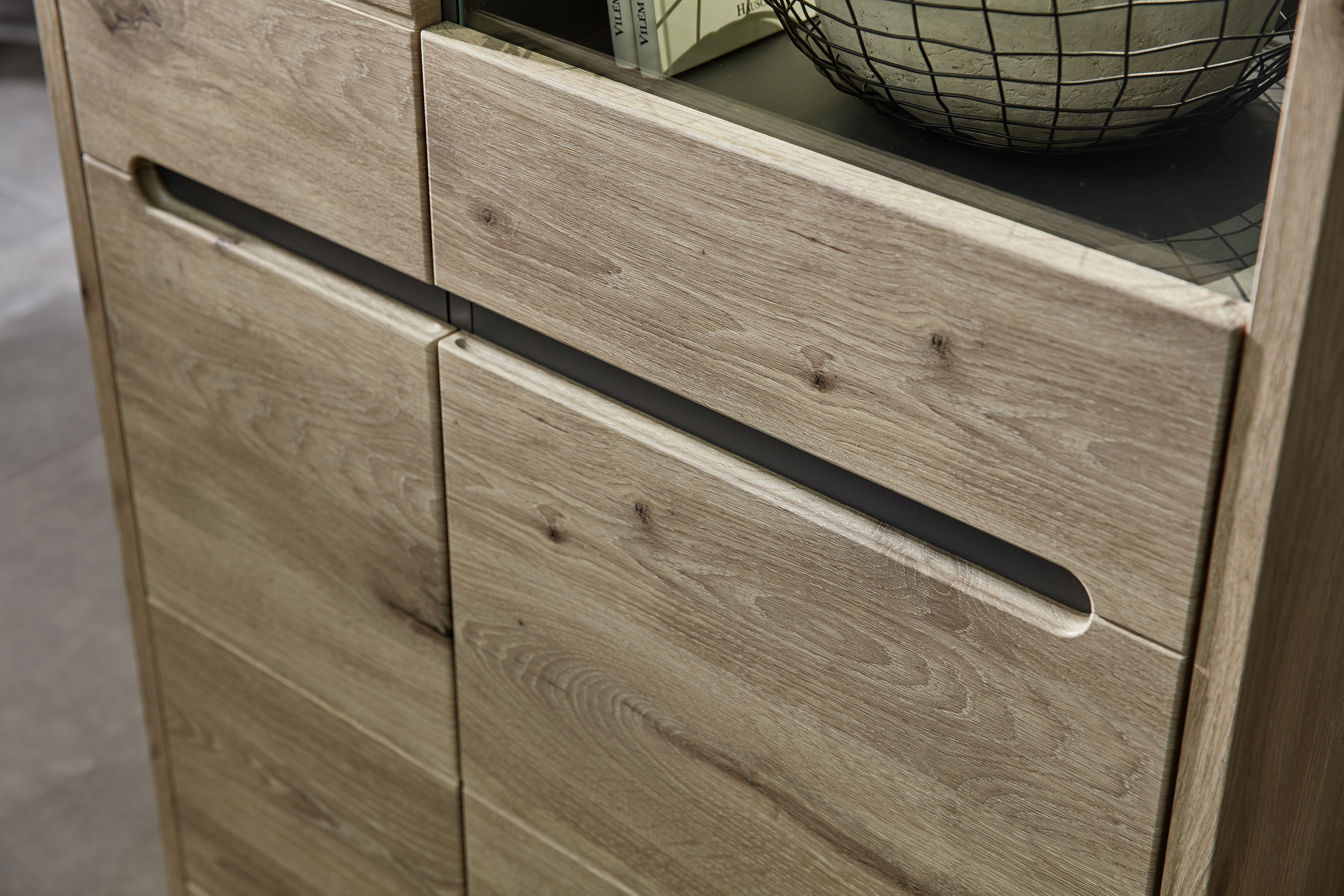 Vitrine Bellano Wohnzimmervitrine Wohnzimmer Wohnzimmerschrank Schrank Anrichte Vitrine Bellano Wohnzimmervitrine Wohnzimmer Wohnzimmerschrank Schrank Anrichte