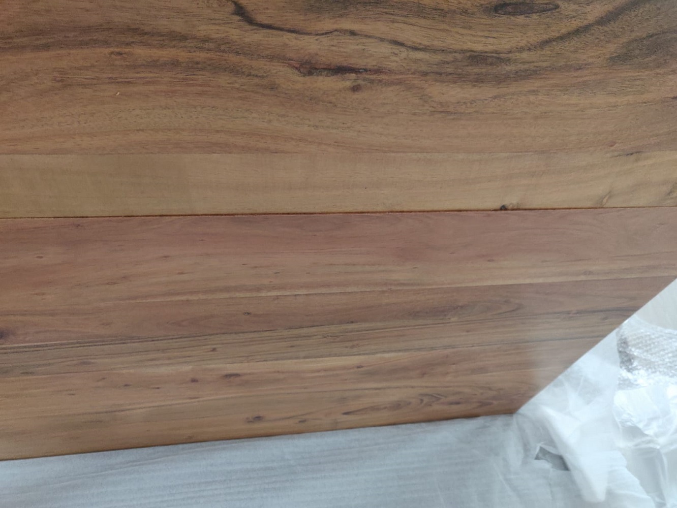 Esstisch TI-0485 Mangoholz Massiv Metall Natur Schwarz U-Fuß Esszimmer Küche